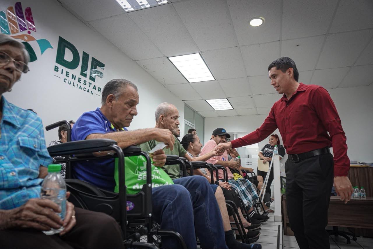 DIF Culiacán reafirma su compromiso con la inclusión y transforma vidas con la entrega de sillas de ruedas