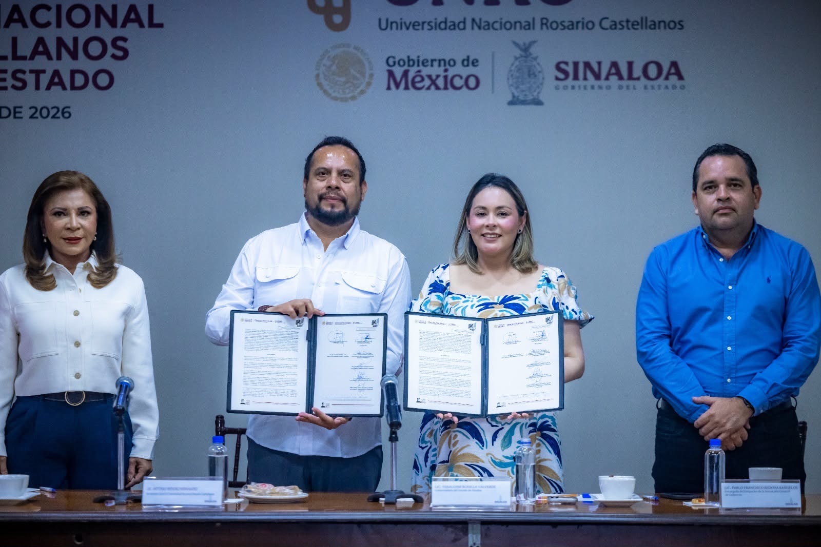 Gobernadora Yeraldine firmó convenio con la Universidad Nacional Rosario Castellanos