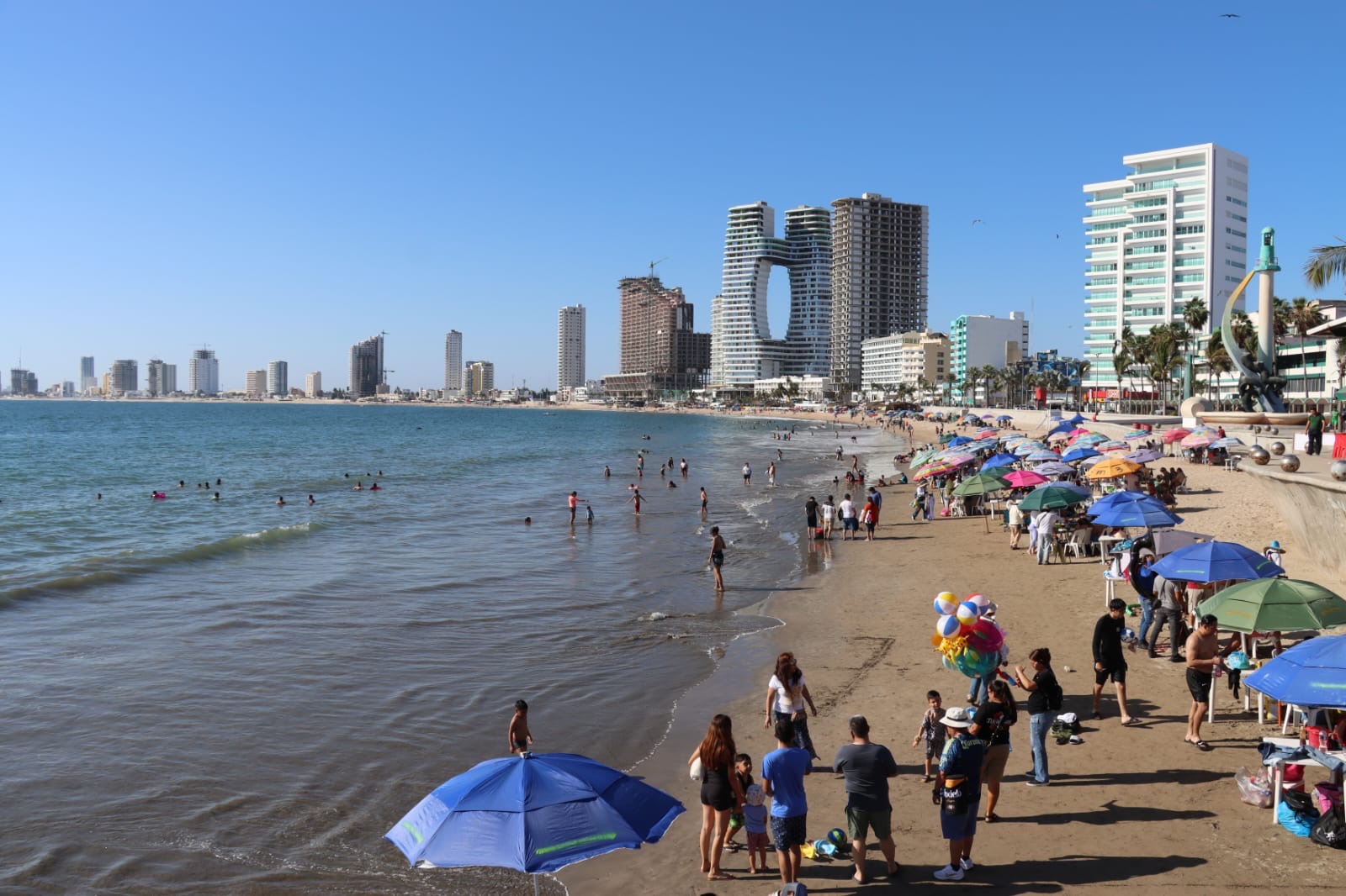 Sinaloa proyecta un verano dinámico: se prevé hasta un 80% de ocupación hotelera en Mazatlán