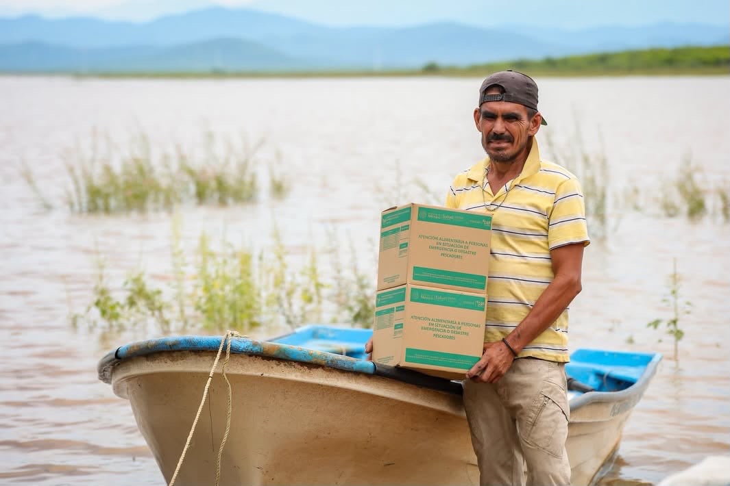 DIF Sinaloa entrega despensas al sector pesquero, más de 7 mil apoyos alimentarios durante 2026