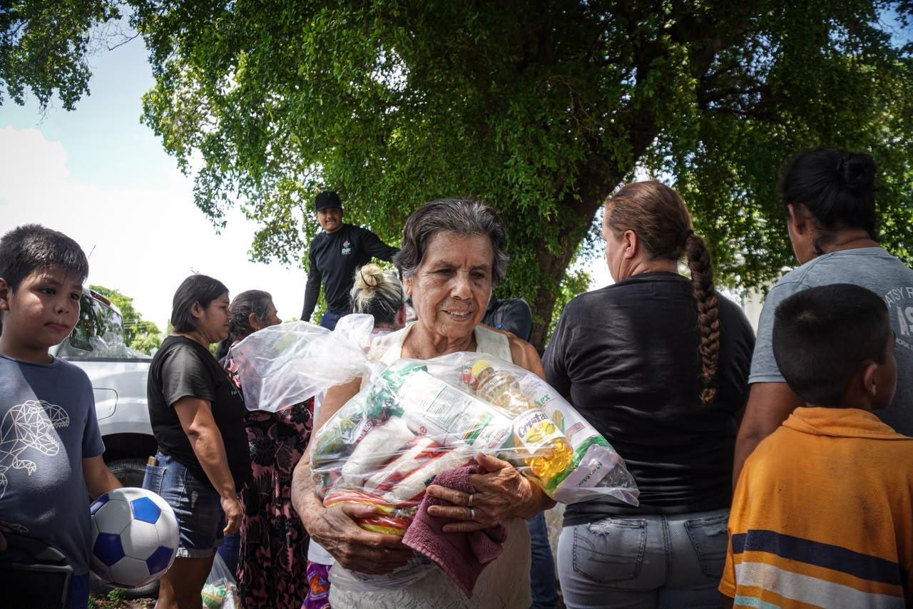 DIF Bienestar Culiacán acerca apoyos y servicios a familias de los ejidos Canán y Santa Fe